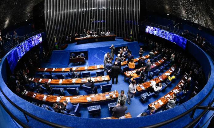 Projetoaumentapenaparadesviosparadesvioderecursospblicosemeducaosadeeseguridadesocial_0101008001738807121.jpeg