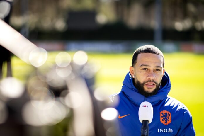 memphis-depay-diz-que-brasileirao-esta-entre-‘cinco-melhores-ligas-do-mundo’-e-compara-arena-com-camp-nou memphis-depay-diz-que-brasileirao-esta-entre-‘cinco-melhores-ligas-do-mundo’-e-compara-arena-com-camp-nou