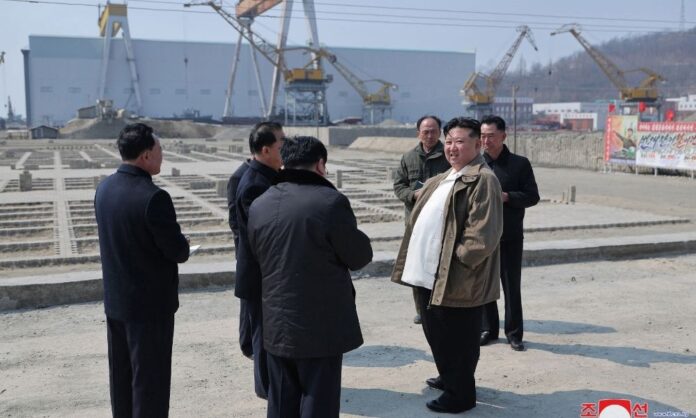 coreia-do-norte-realiza-teste-bem-sucedido-de-novo-sistema-de-misseis-antiaereos coreia-do-norte-realiza-teste-bem-sucedido-de-novo-sistema-de-misseis-antiaereos