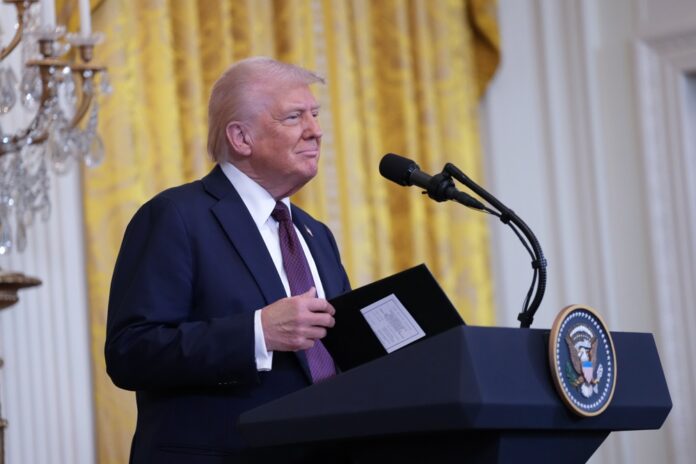 china-desiste-de-acordo-sobre-tiktok-devido-a-imposicao-de-tarifas-dos-eua,-diz-trump china-desiste-de-acordo-sobre-tiktok-devido-a-imposicao-de-tarifas-dos-eua,-diz-trump