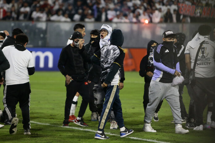 caos-em-colo-colo-x-fortaleza-sera-analisado-na-conmebol-e-pode-acabar-com-derrota-dos-chilenos caos-em-colo-colo-x-fortaleza-sera-analisado-na-conmebol-e-pode-acabar-com-derrota-dos-chilenos