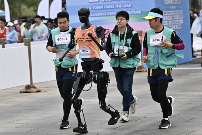 pequim-sedia-primeira-meia-maratona-de-robos-humanoides pequim-sedia-primeira-meia-maratona-de-robos-humanoides