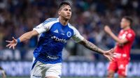 torcida-do-cruzeiro-xinga-dudu-e-exalta-gabigol-durante-vitoria-no-mineirao torcida-do-cruzeiro-xinga-dudu-e-exalta-gabigol-durante-vitoria-no-mineirao