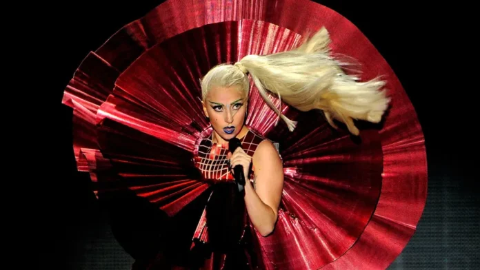 lady-gaga-deve-cantar-mais-de-20-musicas-no-show-no-rio lady-gaga-deve-cantar-mais-de-20-musicas-no-show-no-rio
