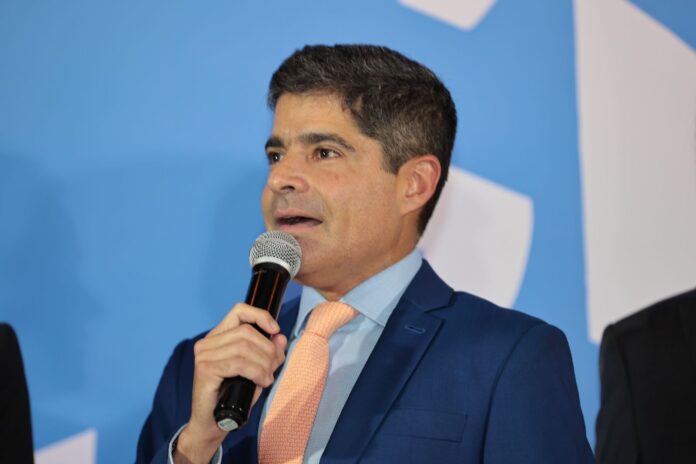 acusado-de-apoiar-bolsonaro-por-taxacao-dos-eua,-acm-neto-afirma:-“ninguem-vai-concordar-com-esse-tarifaco” acusado-de-apoiar-bolsonaro-por-taxacao-dos-eua,-acm-neto-afirma:-“ninguem-vai-concordar-com-esse-tarifaco”