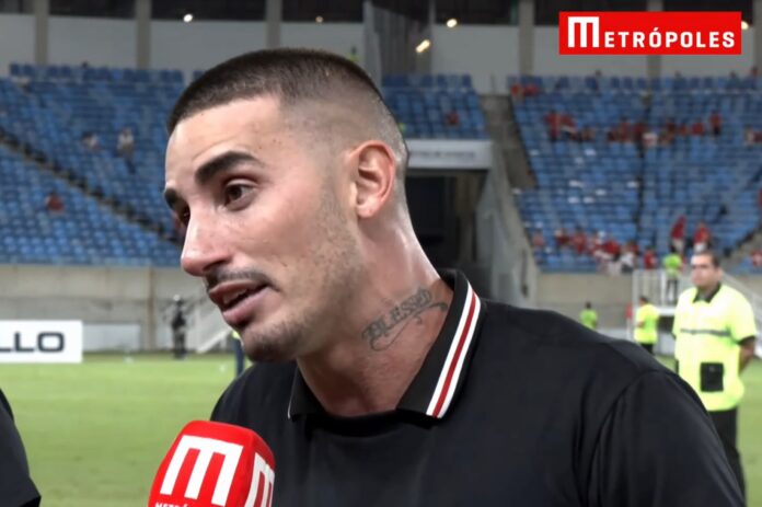 serie-d:-“vao-ter-que-nos-aturar”,-provoca-thiago-galhardo-apos-acesso serie-d:-“vao-ter-que-nos-aturar”,-provoca-thiago-galhardo-apos-acesso