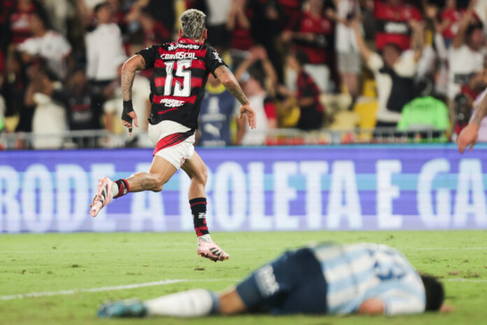 filipe-luis-elogia-carrascal,-heroi-da-vitoria-do-flamengo-sobre-o-racing:-‘ainda-mais-letal’