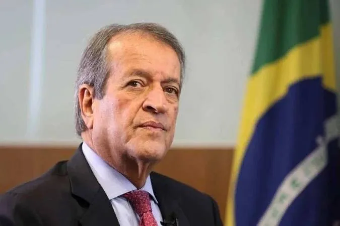 STF ordena bloqueio de bens de Valdemar Costa Neto em razão de emendas irregulares